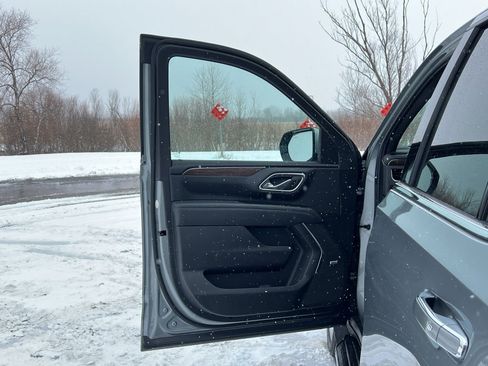 Used 2023 Chevrolet Tahoe High Country w/ Max Trailering Package image 12