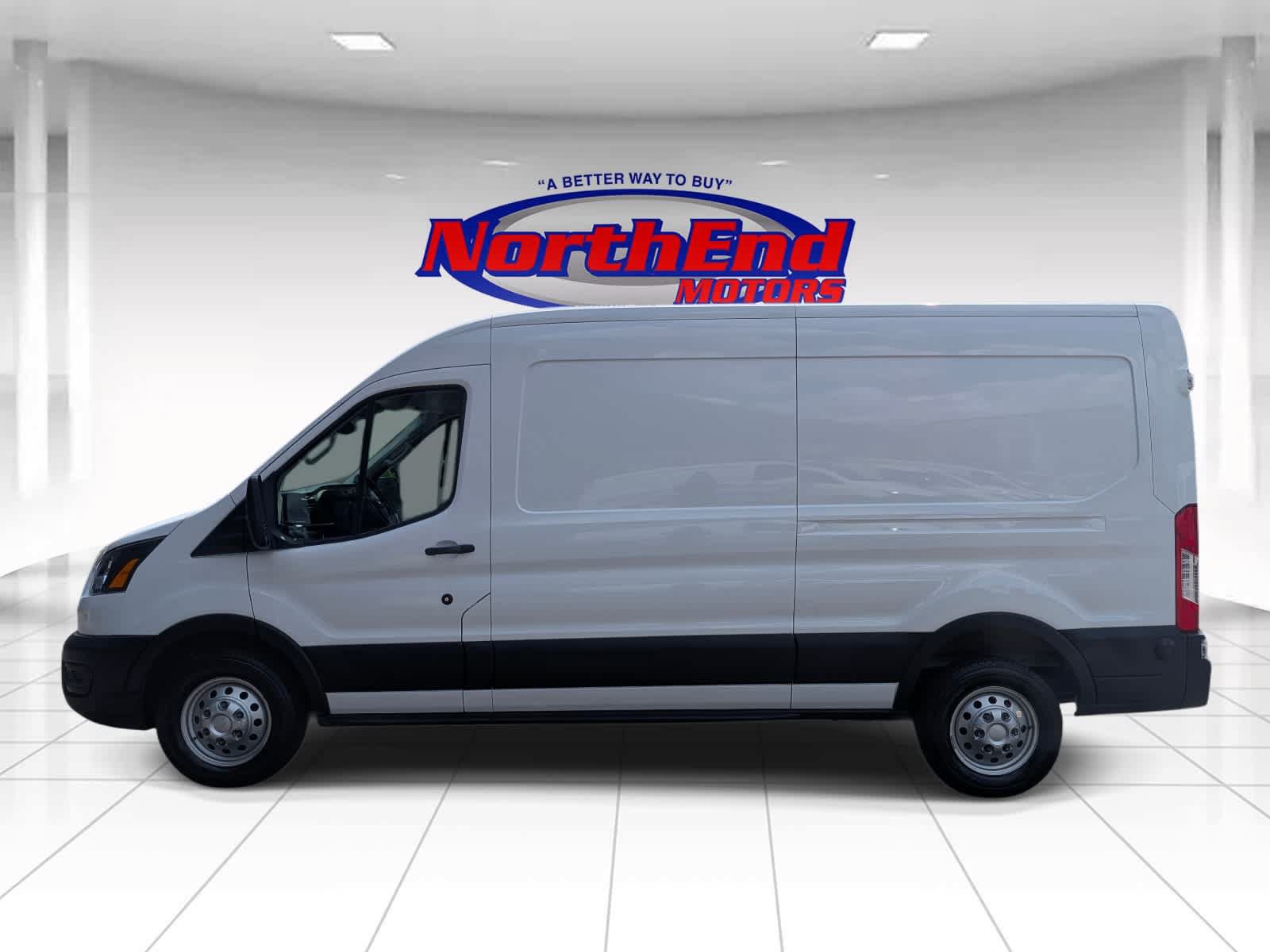 Used 2024 Ford Transit 250 148 Medium Roof Extended AWD image 4
