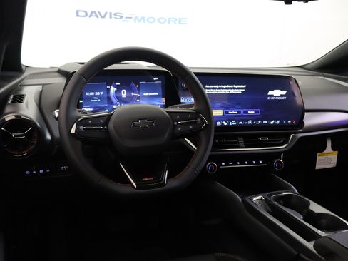 New 2026 Chevrolet Equinox EV RS image 16