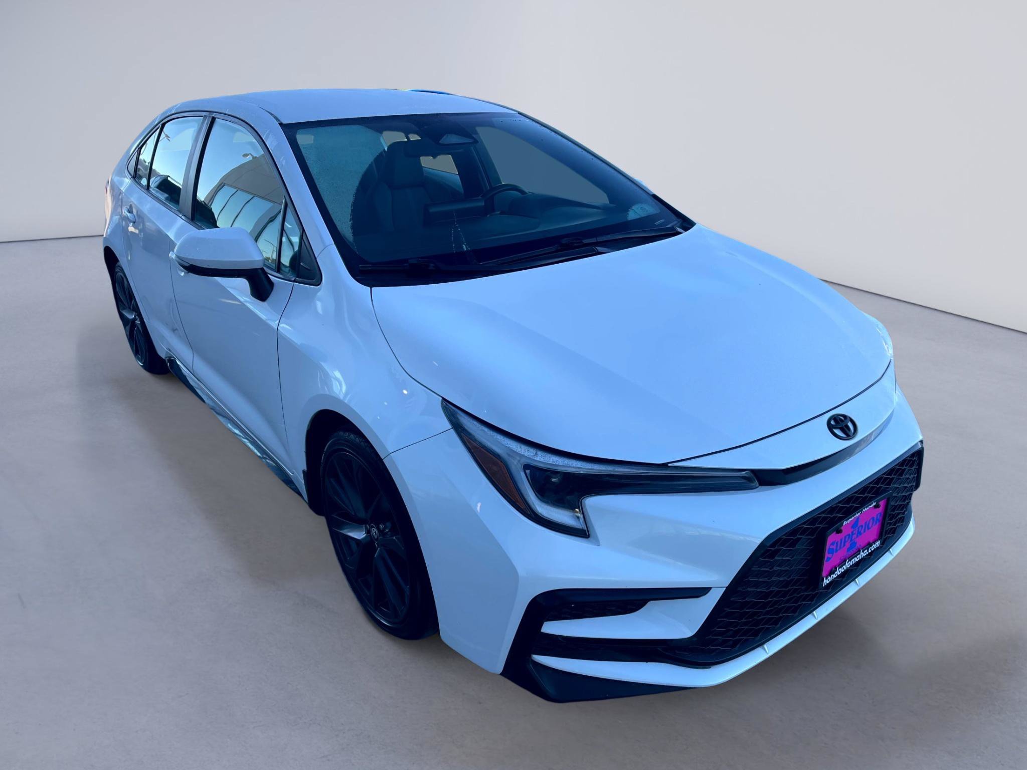 Used 2023 Toyota Corolla SE FWD image 4