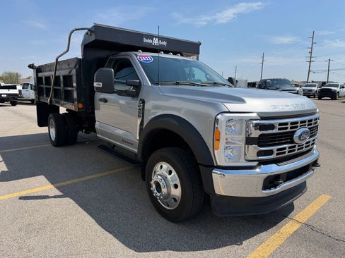 Used 2023 Ford F450 XLT AWD/4WD image 9