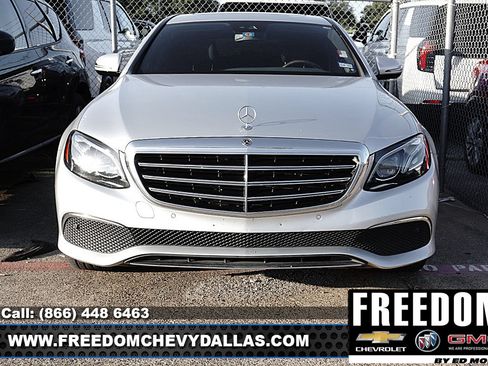 Used 2017 Mercedes-Benz E 300 image 3