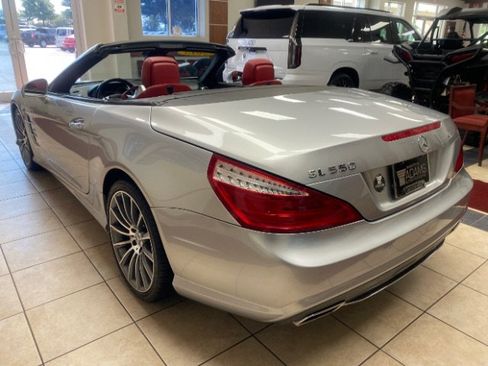 Used 2013 Mercedes-Benz SL 550 image 10