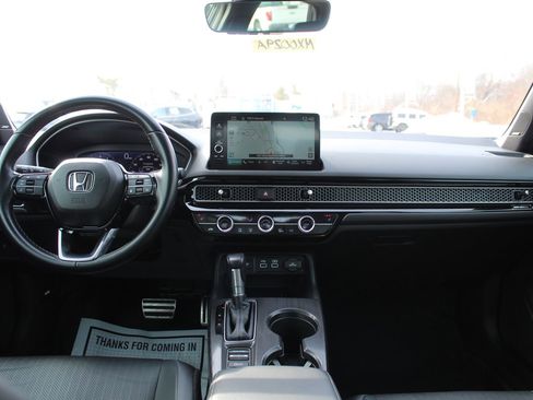 Used 2022 Honda Civic Sport Touring image 11