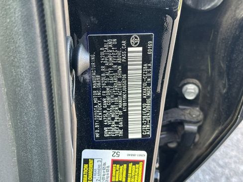 Used 2018 Toyota Camry SE FWD image 31