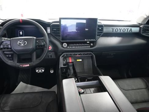 Used 2022 Toyota Tundra TRD Pro AWD/4WD image 15