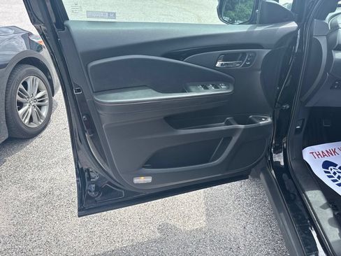 Used 2020 Honda Ridgeline Black Edition image 18