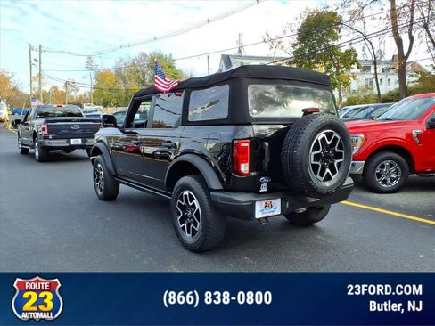 Certified 2023 Ford Bronco Black Diamond image 5