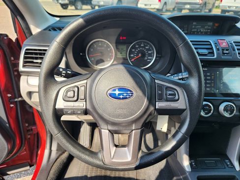 Used 2017 Subaru Forester 2.5i Premium w/ Protection Package #1 AWD/4WD image 22
