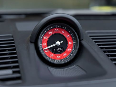Certified 2026 Porsche 911 Carrera 4S AWD/4WD image 39