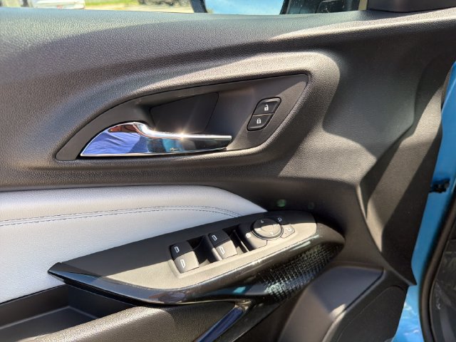 New 2026 Chevrolet Trax LT w/ Midnight Edition FWD image 24