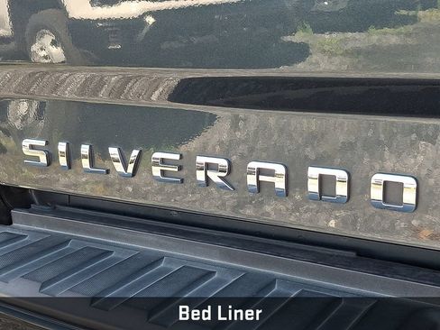 Used 2018 Chevrolet Silverado 1500 LT w/ All Star Edition AWD/4WD image 21