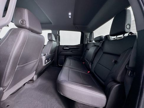 Used 2023 GMC Sierra 1500 SLT w/ SLT Premium Package AWD/4WD image 25