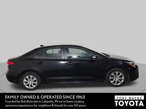 Used 2024 Toyota Corolla LE FWD image 7