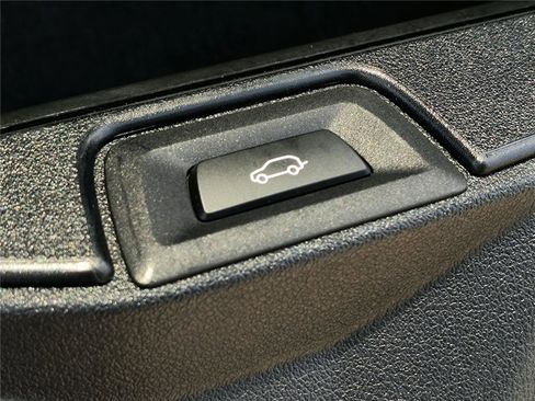 Used 2024 BMW X5 sDrive40i image 7