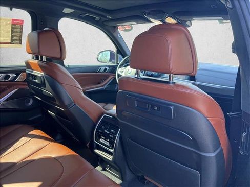 Used 2023 BMW X5 M50i w/ Executive Package AWD/4WD image 20