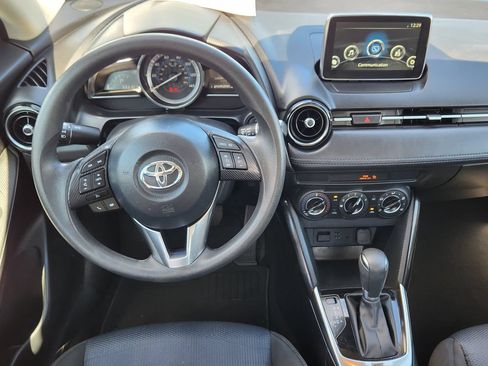 Used 2018 Toyota Yaris iA FWD image 26