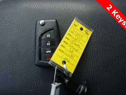 Used 2024 Toyota Camry SE image 28