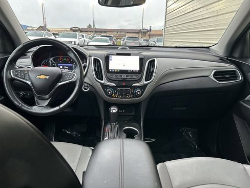 Used 2019 Chevrolet Equinox Premier image 17