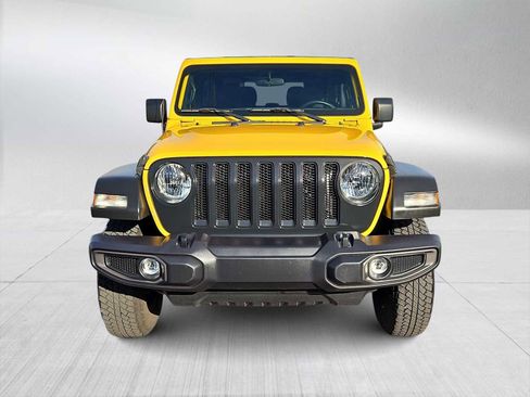 Used 2021 Jeep Wrangler Sport S image 3