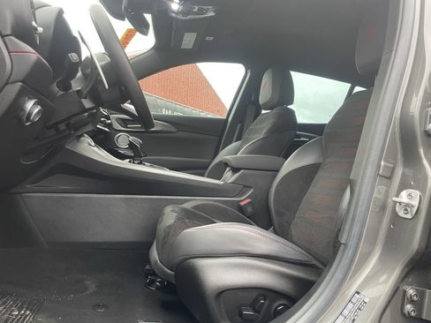 Used 2024 Dodge Hornet R/T Plus image 12