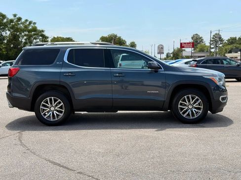 Used 2019 GMC Acadia SLE AWD/4WD image 10