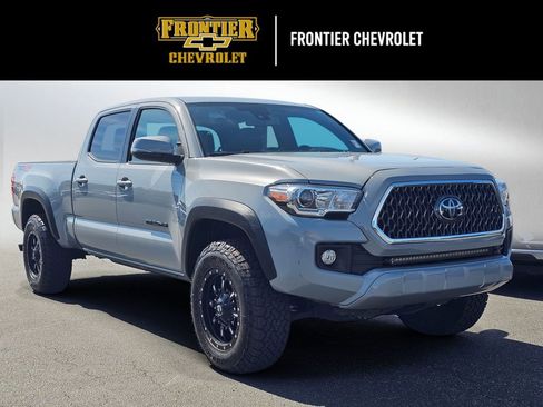 Used 2019 Toyota Tacoma TRD Off-Road AWD/4WD image 1