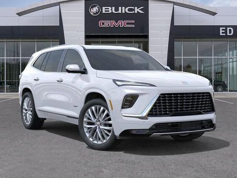 New 2026 Buick Enclave Avenir w/ Super Cruise Package image 7