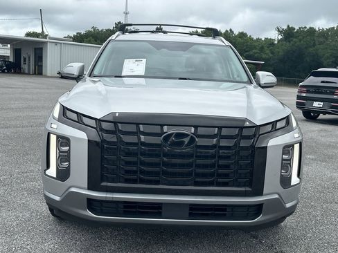 Used 2023 Hyundai Palisade SEL FWD image 3