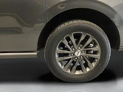 Used 2019 Ford Expedition Max Limited w/ Equipment Group 301A AWD/4WD image 31