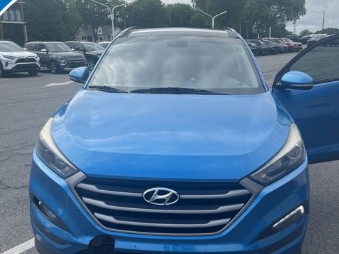 Used 2018 Hyundai Tucson Value FWD image 1