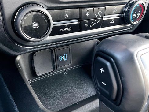 Certified 2023 Ford Bronco Big Bend image 31