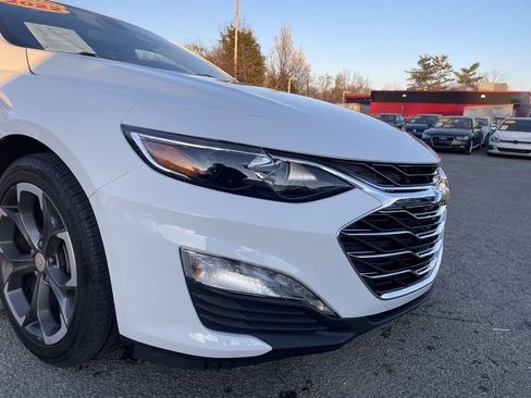 Used 2022 Chevrolet Malibu LT image 11