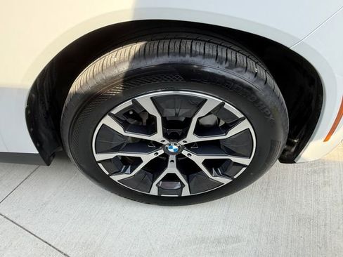 Used 2025 BMW X3 xDrive30i w/ Premium Package AWD/4WD image 8