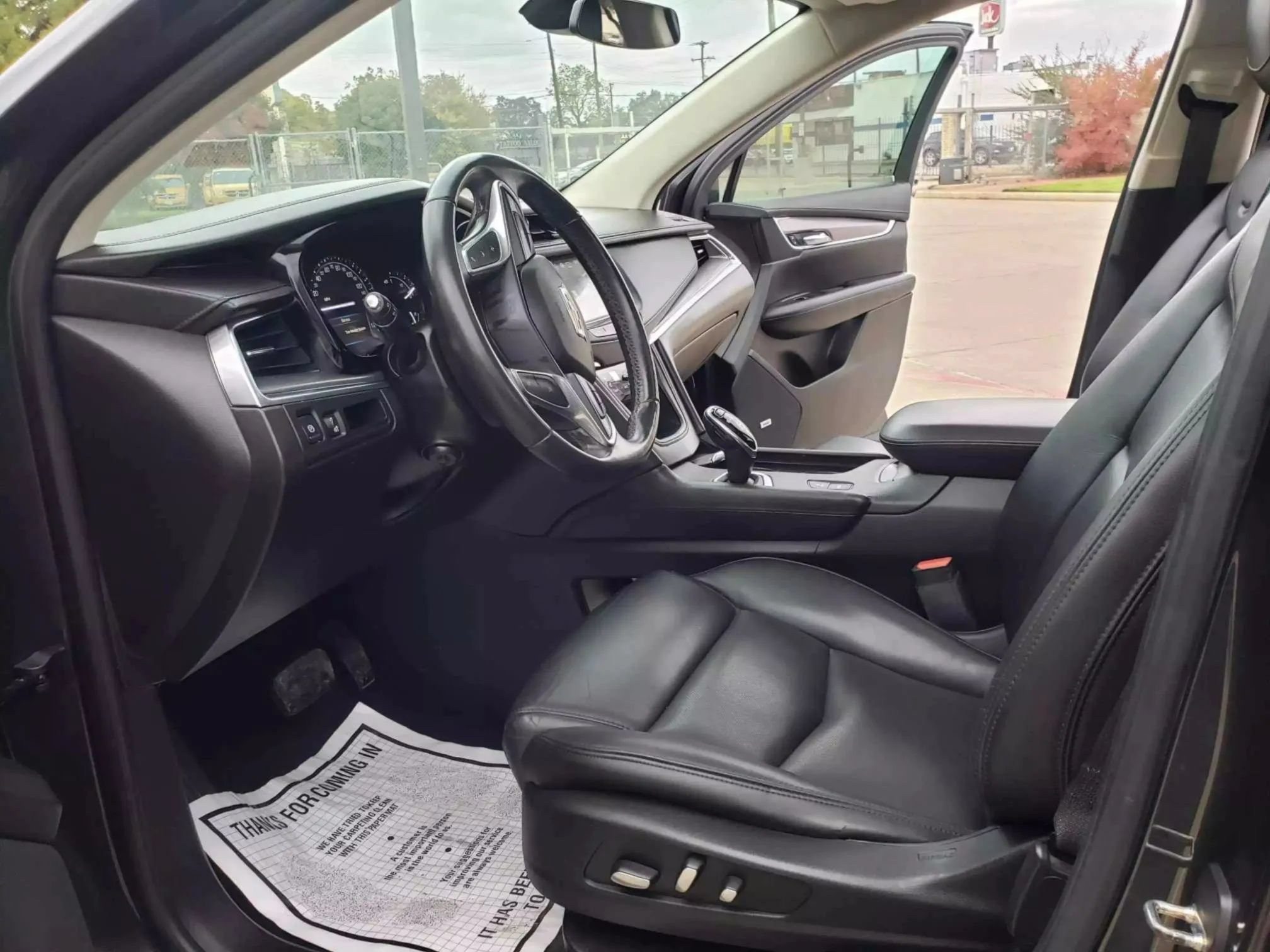 Used 2018 Cadillac XT5 Premium Luxury FWD image 11