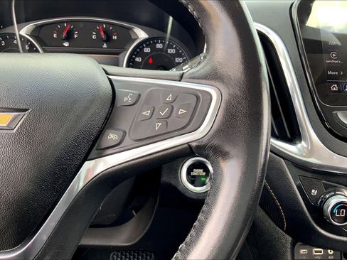 Used 2022 Chevrolet Equinox Premier image 24