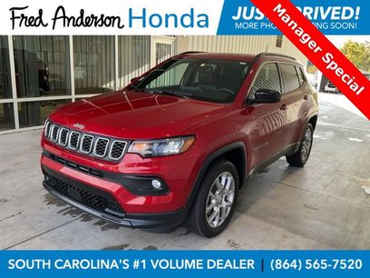 Used 2024 Jeep Compass Latitude w/ Sun and Sound Group