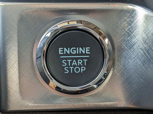 New 2025 Ford F350 King Ranch w/ FX4 Off-Road Package image 31