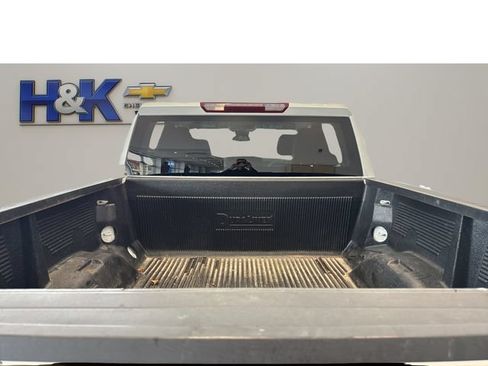 Used 2022 Chevrolet Silverado 1500 Custom AWD/4WD image 7