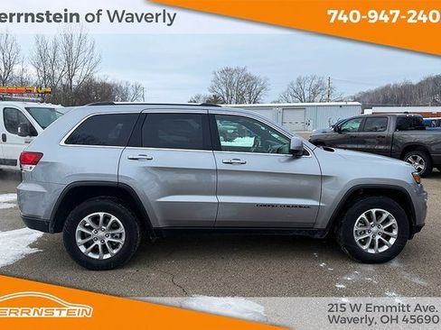 Used 2021 Jeep Grand Cherokee Laredo X image 28