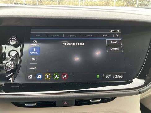 Used 2023 Buick Envision Avenir image 19