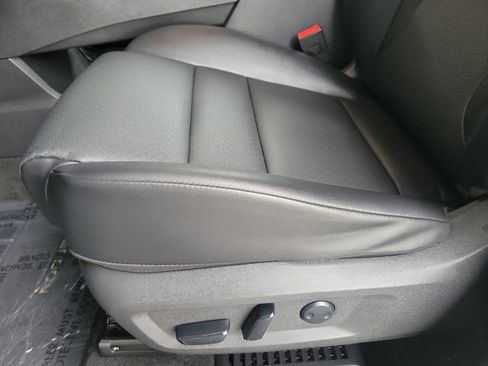 Used 2023 Nissan Rogue SV w/ SV Premium B Package FWD image 22