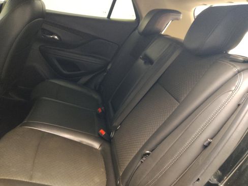 Used 2020 Buick Encore Preferred w/ Safety Package FWD image 18