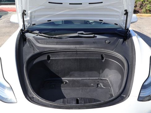 Used 2020 Tesla Model 3 Long Range image 22