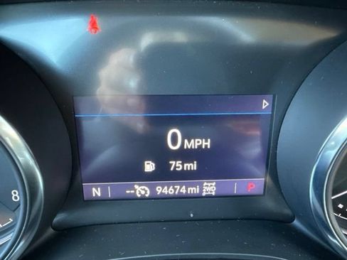 Used 2021 Buick Encore GX Select w/ Sport Touring Package AWD/4WD image 18