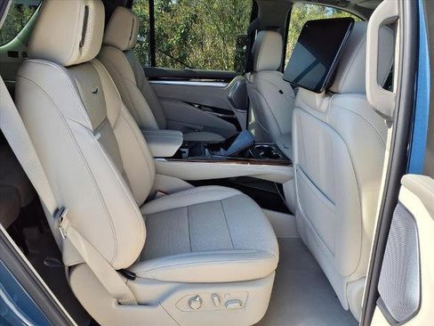 New 2026 Cadillac Escalade Platinum Sport image 10