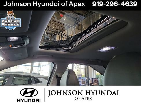 Used 2023 Hyundai Tucson SEL w/ Convenience Package AWD/4WD image 17