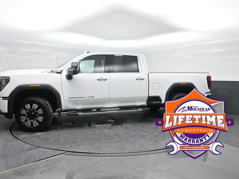 Used 2024 GMC Sierra 2500 Denali w/ Denali Reserve Package image 1