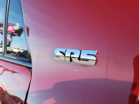 Used 2023 Toyota 4Runner SR5 Premium w/ SR5 Premium Package AWD/4WD image 13