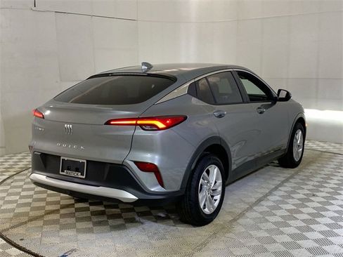 Used 2024 Buick Envista Preferred w/ Convenience I Package image 17